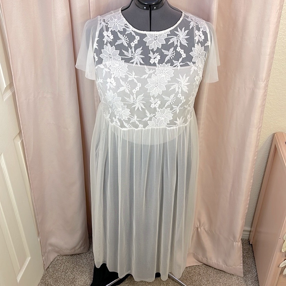 Vince Camuto longline blouse